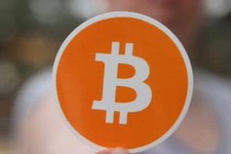 比特币暴跌后，把握投资良机