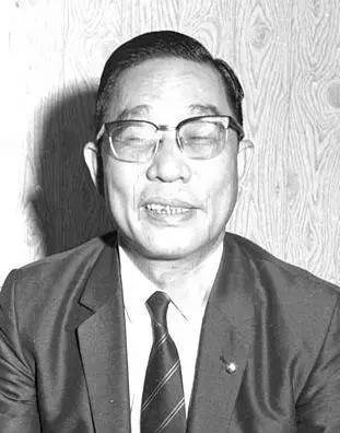 强调团队合作：蔡明兴的管理哲学_强调团队合作：蔡明兴的管理哲学_强调团队合作：蔡明兴的管理哲学