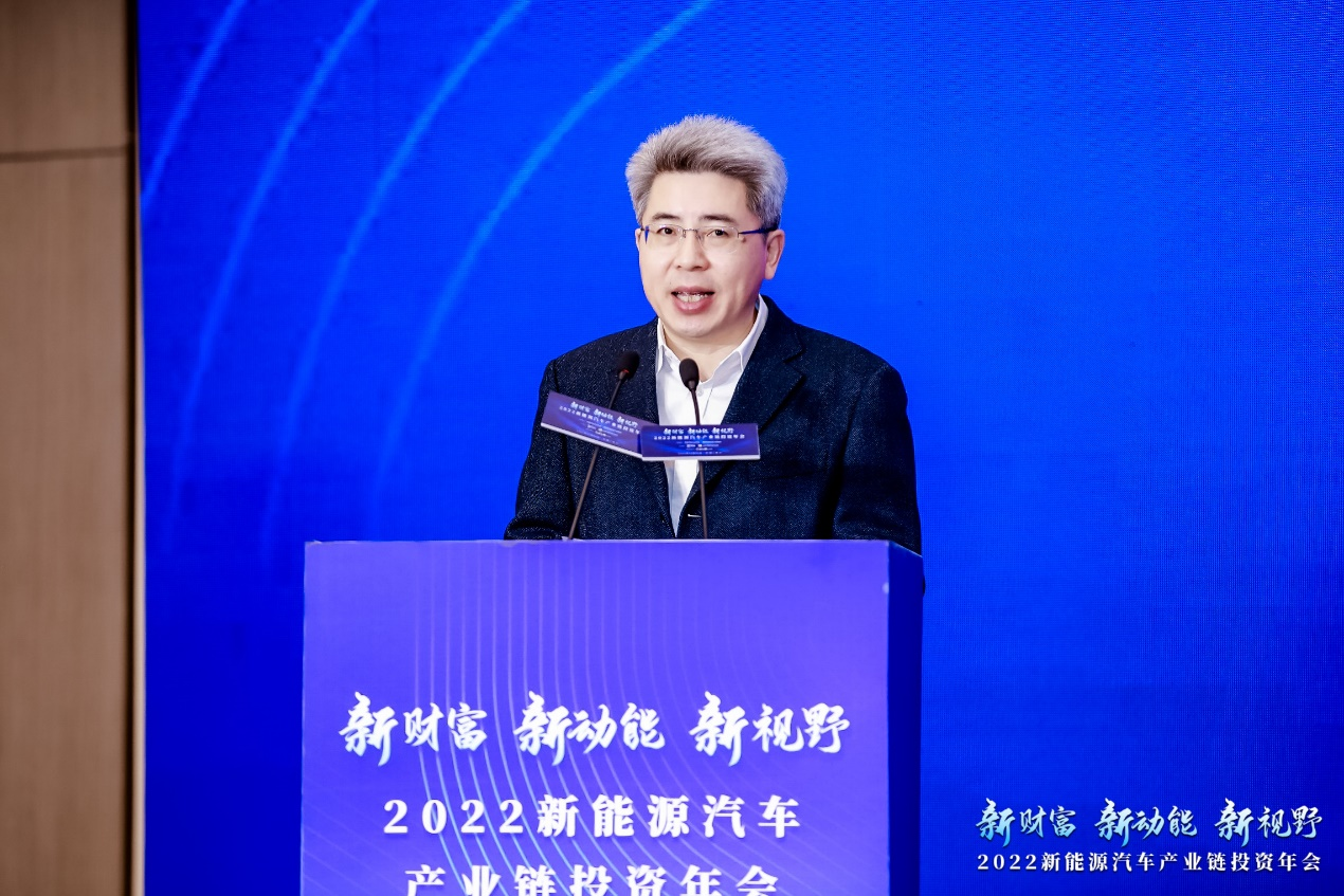 燃油车反扑：新能源汽车市场的挑战与机遇_燃油车反扑：新能源汽车市场的挑战与机遇_燃油车反扑：新能源汽车市场的挑战与机遇