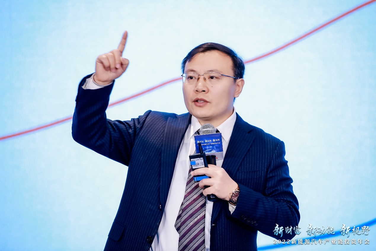 燃油车反扑：新能源汽车市场的挑战与机遇_燃油车反扑：新能源汽车市场的挑战与机遇_燃油车反扑：新能源汽车市场的挑战与机遇