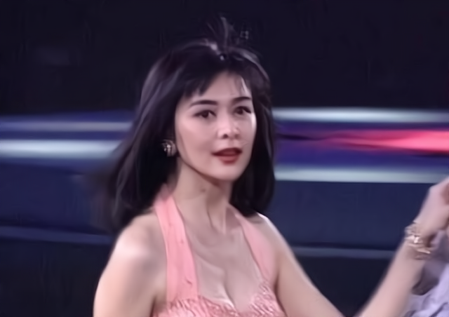 关之琳的影视作品中的女性形象_关之琳风格_关之琳电影造型