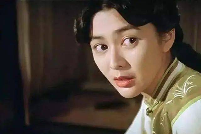 关之琳风格_关之琳电影造型_关之琳的影视作品中的女性形象