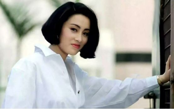 爱情故事里的主演_张敏的影视作品中的爱情故事_爱情故事男主角
