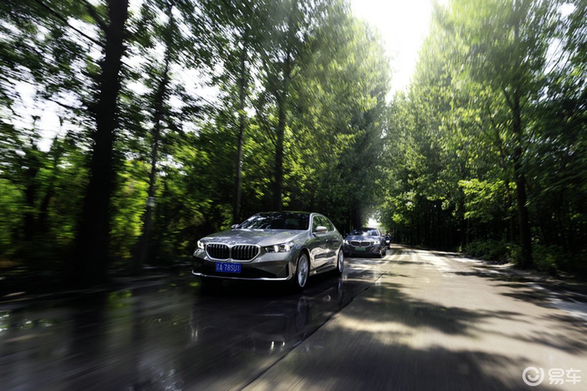 全新BMW 5系：将安全作为设计核心的典范_全新BMW 5系：将安全作为设计核心的典范_全新BMW 5系：将安全作为设计核心的典范
