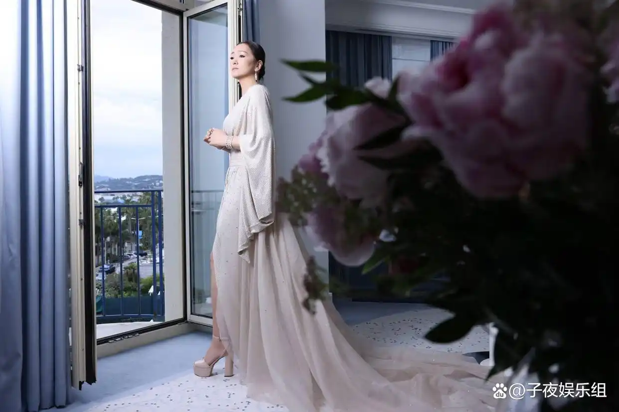 巩俐与传统文化的融合_巩俐与传统文化的融合_巩俐与传统文化的融合