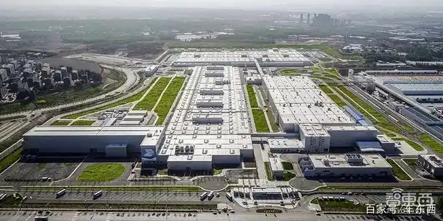 银色科技背后，宝马的安全创新故事_宝马高科技_宝马汽车的黑科技
