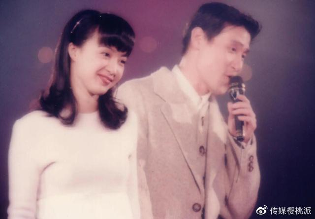 王菲颁奖典礼说的话_王菲近期参与的合作专辑将在音乐颁奖典礼上亮相_王菲颁奖典礼霸气发言