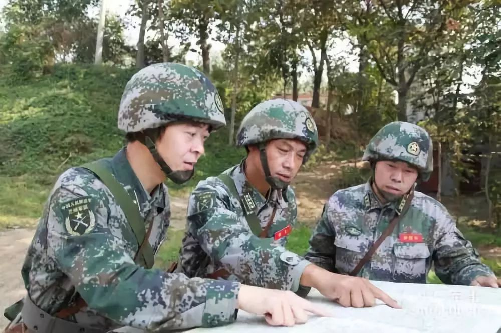 三国名将荀攸_三国演义中荀攸_荀攸在三国历史中的角色