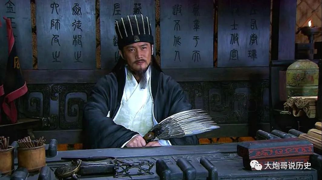 荀攸在三国历史中的角色_三国人物荀攸_三国时期的荀攸是个什么样的人