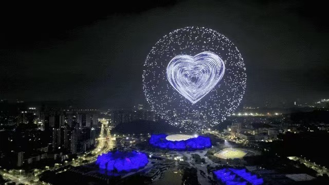 刘德华公益事迹_刘德华的社区服务与公益活动_刘德华公益事业